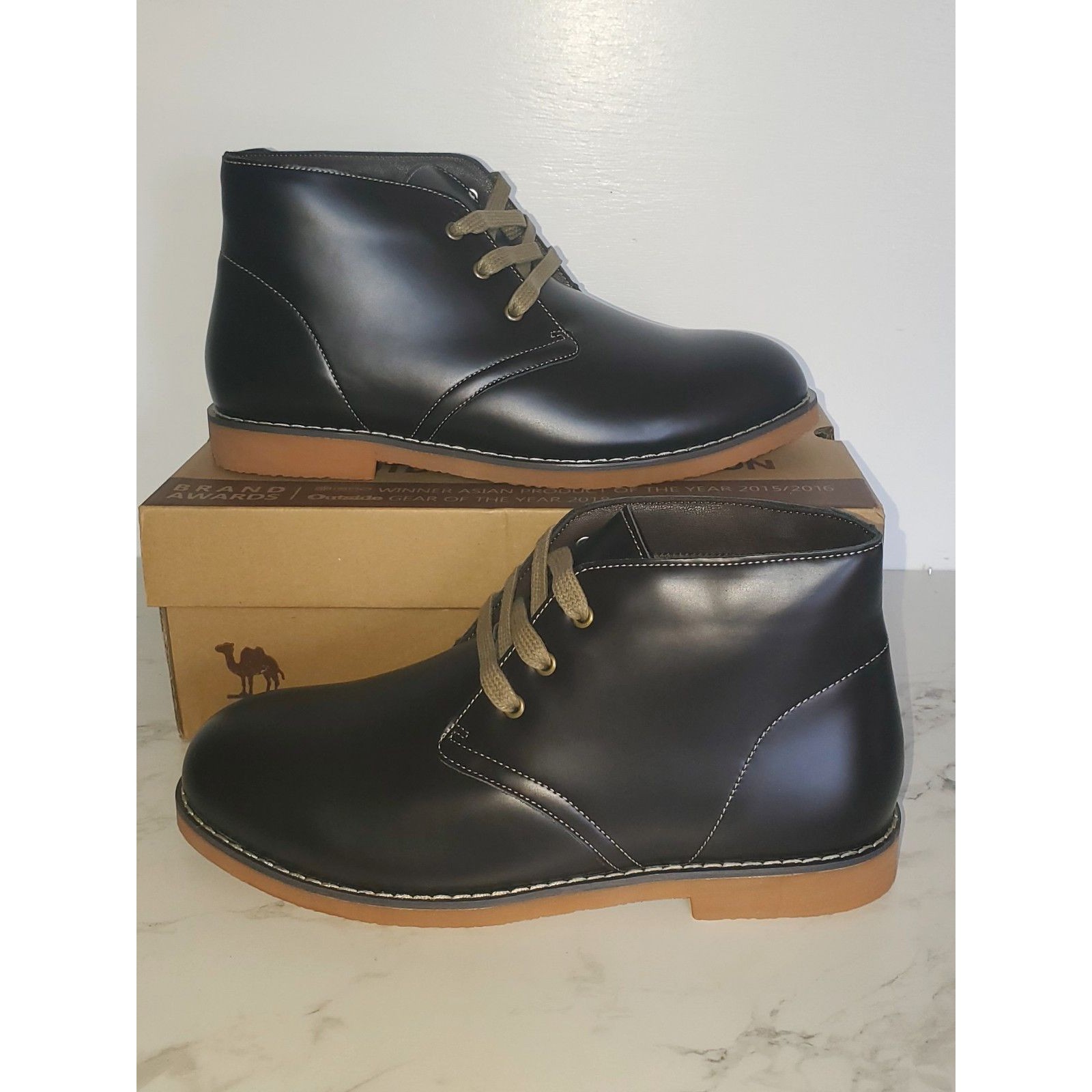 Camel Crown Vintage Chukka Boot Mens 9.5 Dark Brown Leather Small Defect On Sole